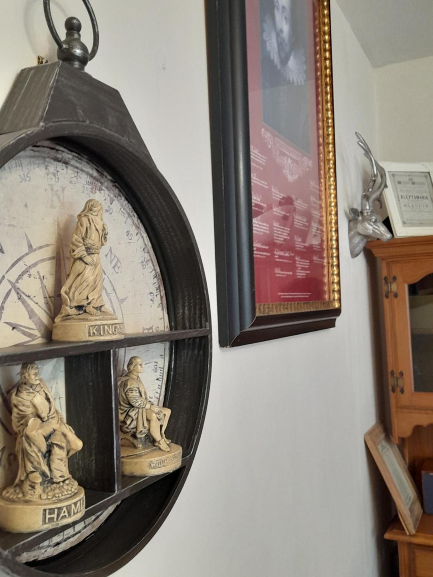 Shakespeare Apartment Measham Bagian luar foto