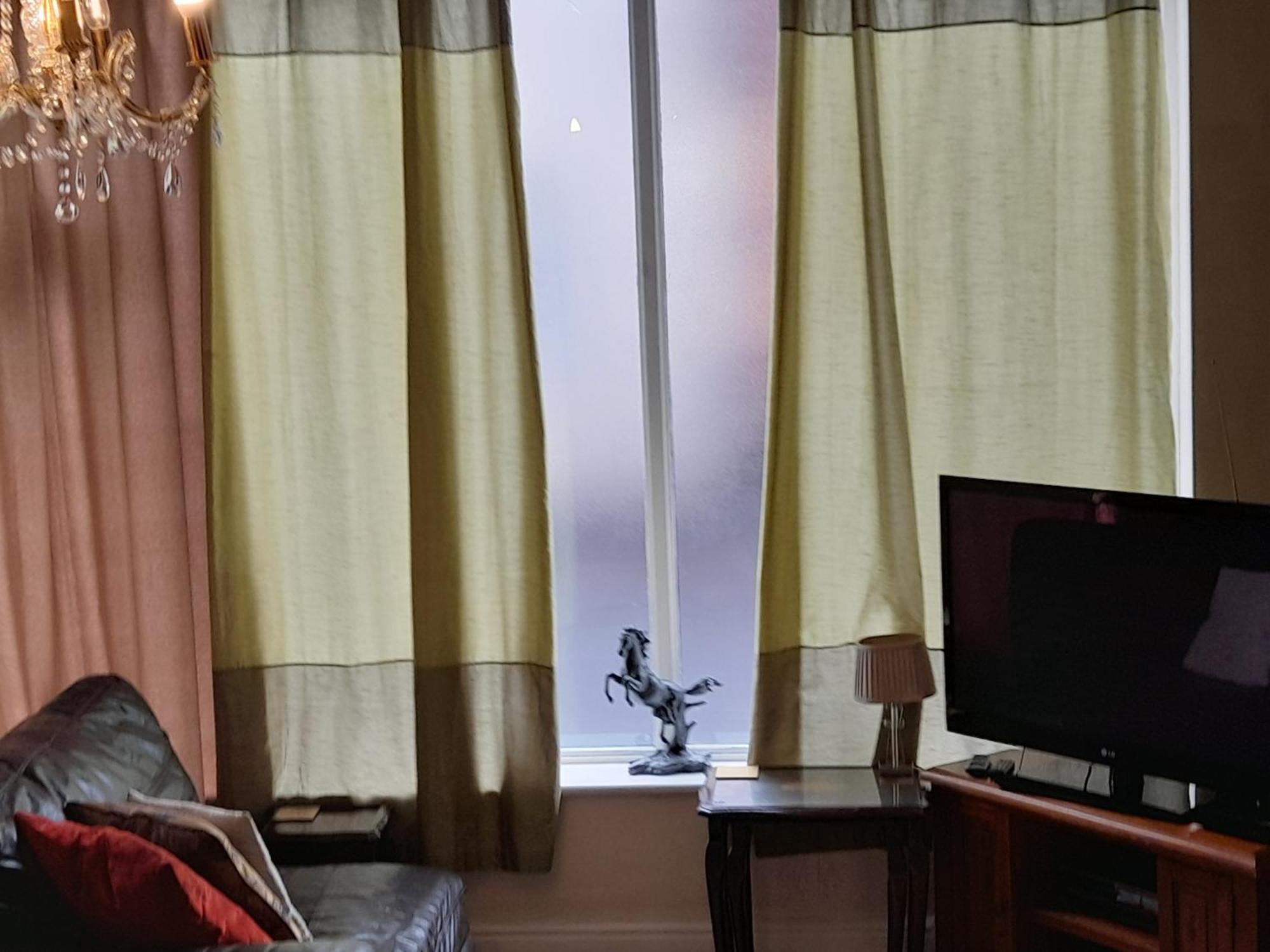 Shakespeare Apartment Measham Bagian luar foto
