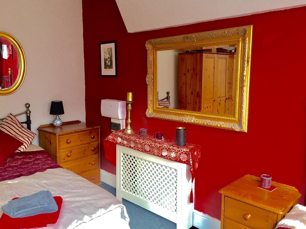 Shakespeare Apartment Measham Bagian luar foto